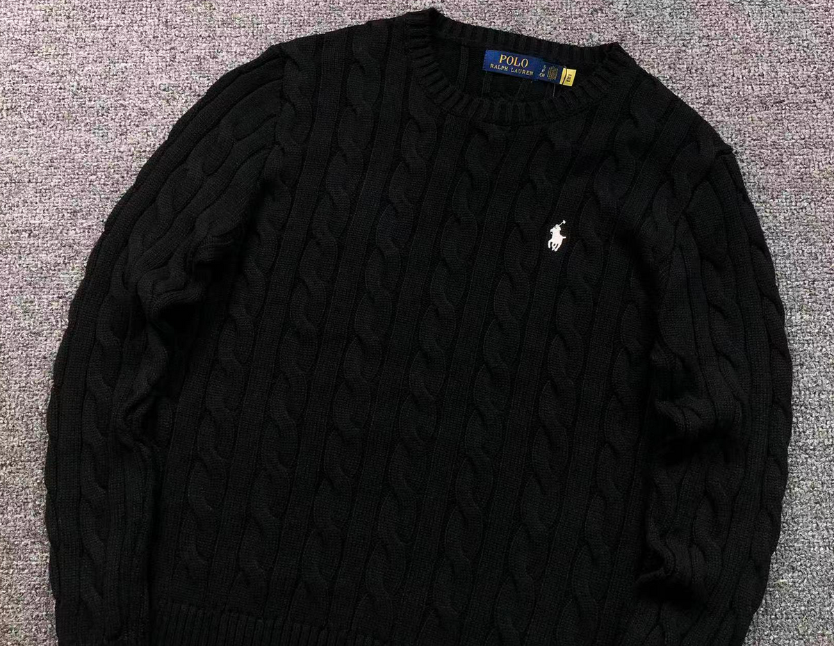 Pull Torsadé Noir Mariposa